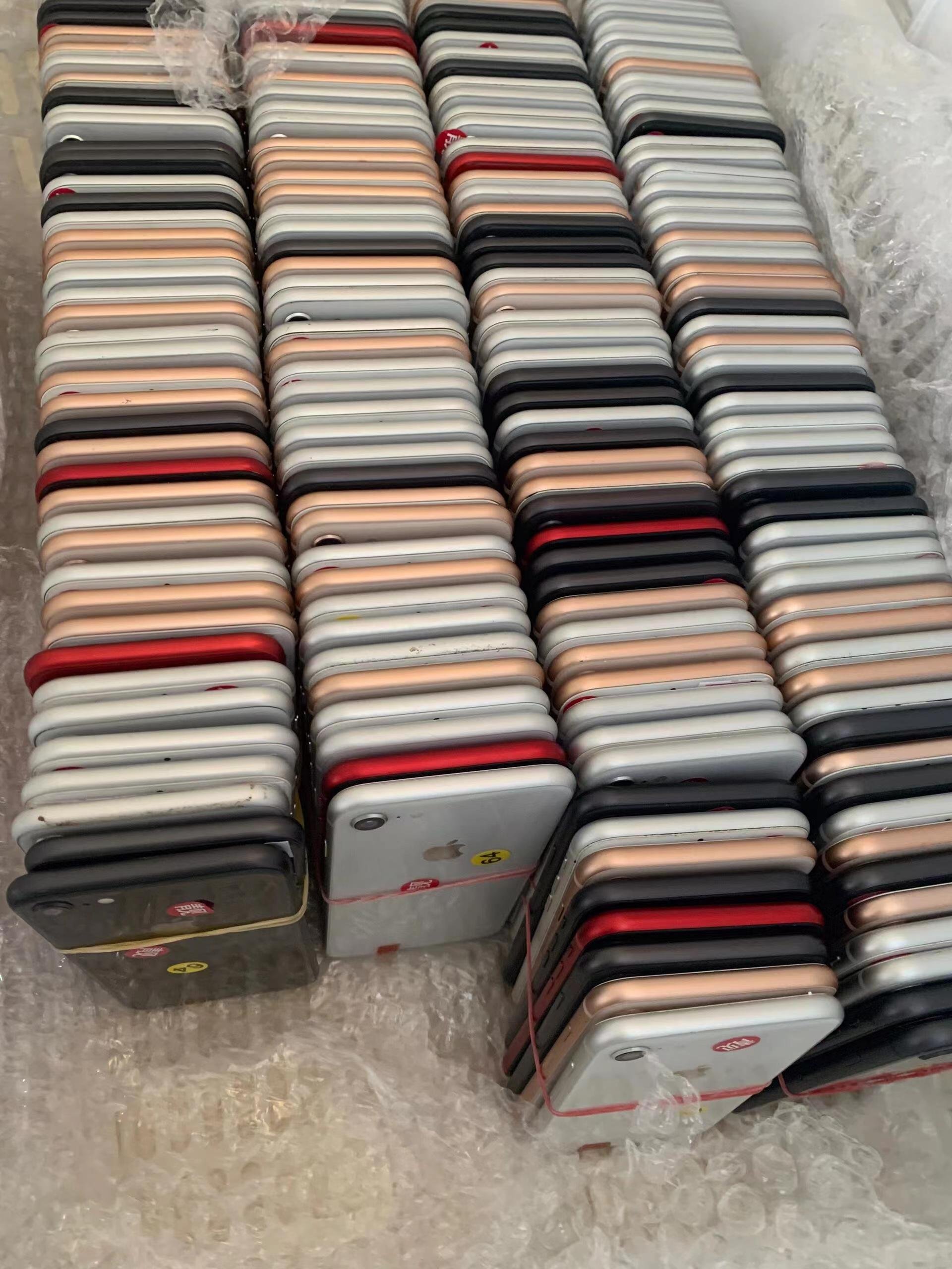 wholesale A grade 3G&4G smartphone Original used mobile phone for i Phone SE2 128GB us version All Colors